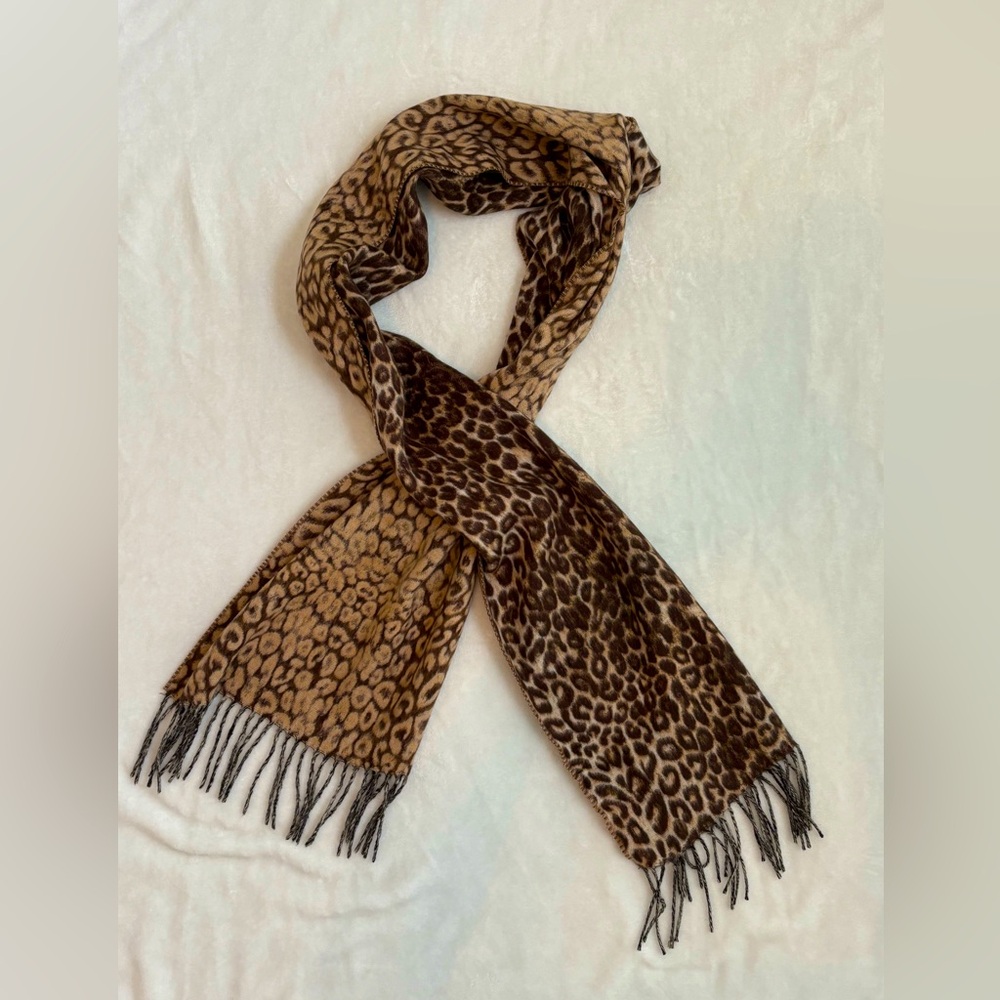 V.Fraas animal print scarf